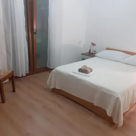 Kuca Za Odmor Lucija
